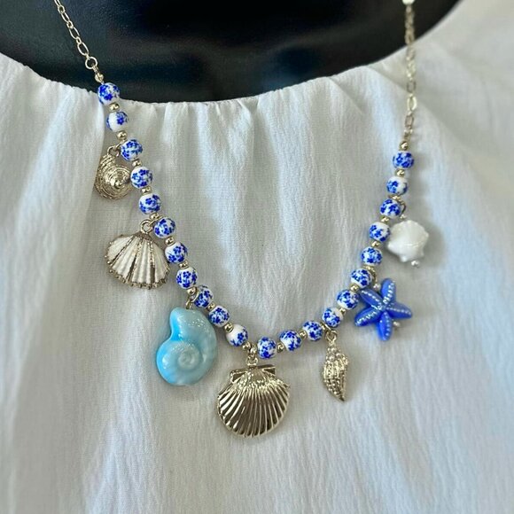 NEW Shell Locket Puka Ceramic Starfish Sealife Charm Sea Beach Charm Necklace - Picture 2 of 9